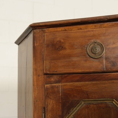 Credenza Scantonata