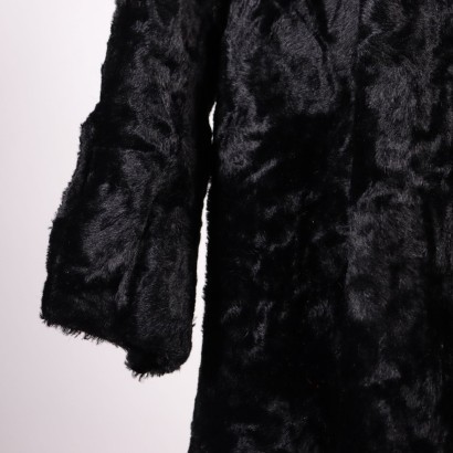 #vintage #vintageclothing #vintageabitivintage #vintagemilano #vintagemoda #synthetic fur #astrakjan #70s, Piel sintética negra vintage