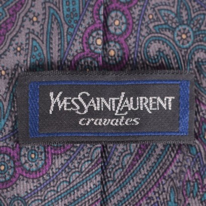 #vintage #abbigliamentovintage #abitivintage #vintagemilano #modavintage #modauomo #vintageuomo #modaparigi,Cravatta Vintage YSL paisley Verde grigi