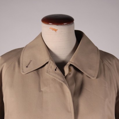 #vintage #abbigliamentovintage #abitivintage #vintagemilano #modavintage #trenchvintage,Trench Coat Burberry Vintage