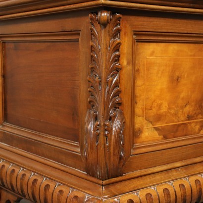 Neo-Renaissance Revival Chest Walnut Marple Italy 20th Century