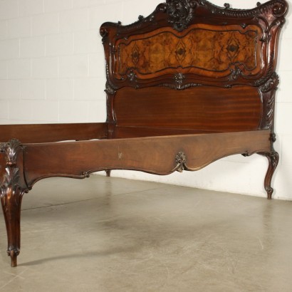 Barocchetto Revival Queen Bed Mahogany Walnut Italy 20th Century