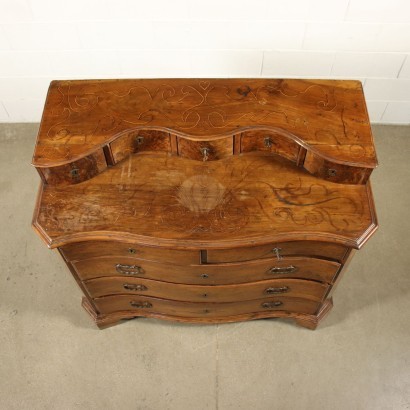 Baroque Chest of Drawers Center of Italy 18th Century