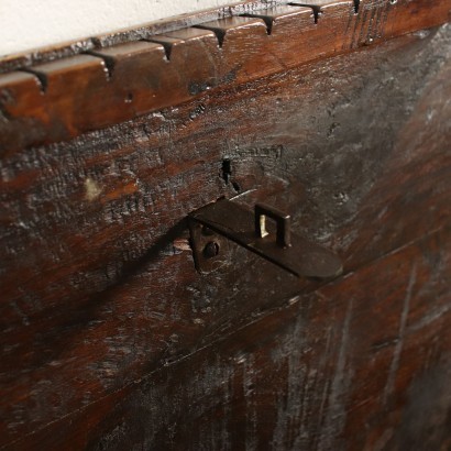 Chest Oak Walnut Italy 17th Century