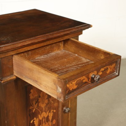 Pair of Liberty Bedside Tables Walnut Oak Marple Italy 20th Century