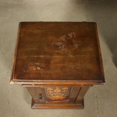 Pair of Liberty Bedside Tables Walnut Oak Marple Italy 20th Century