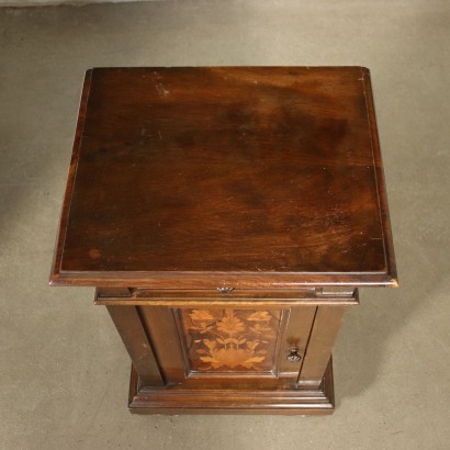 Pair of Liberty Bedside Tables Walnut Oak Marple Italy 20th Century