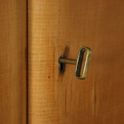 Armoire Hêtre Teinté Placage d'Érable Laiton Italie Années 1940