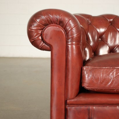 Pair Of Chesterfield Revival Armchairs Leather England 20th Century