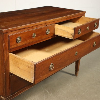 Venetian Directoire Chest Of Drawers Walnut Italy 18th-19th Century