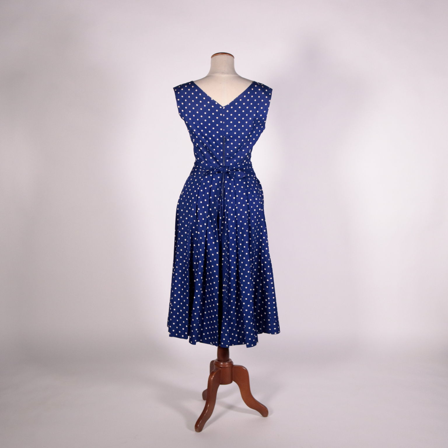 Vestito blu discount a pois