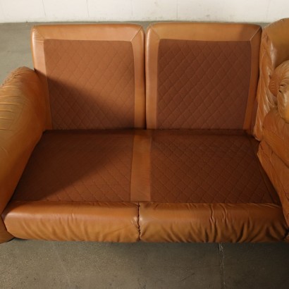 Mod. Piumotto, Produced by Busnelli. Three seater sofa, foam padding, leather upholstery. Good conditions.