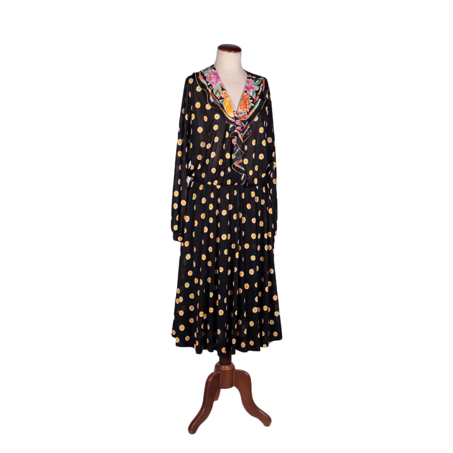 Vestido negro store flores amarillas
