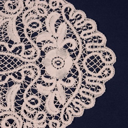 Bobin Made Oval Doily Cotton Italy 20th Century