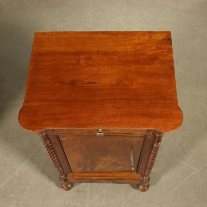 Pair Louis Philippe Of Bedside Tables Walnut Italy 19th Century