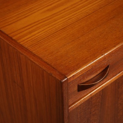 modernariato, modernariato di design, credenza, credenza modernariato, credenza di modernariato, credenza italiana, credenza vintage, credenza anni '60, credenza design anni 60