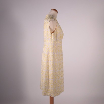 Vintage Dress With White and Yellow Embroideries 1950s-1960s