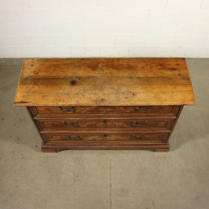 Commode arple Walnut Poplar Italy 18th Century