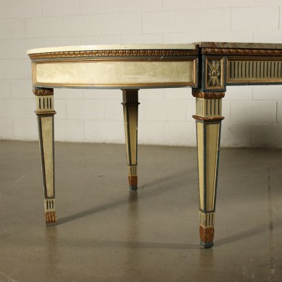 Revival Extending table Marble Italy 20th Century