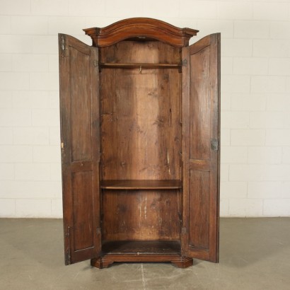 Antiquitäten, Kleiderschrank, antiker Kleiderschrank, antiker Kleiderschrank, antiker italienischer Kleiderschrank, antiker Kleiderschrank, neoklassizistischer Kleiderschrank, Kleiderschrank aus dem 19. Jahrhundert