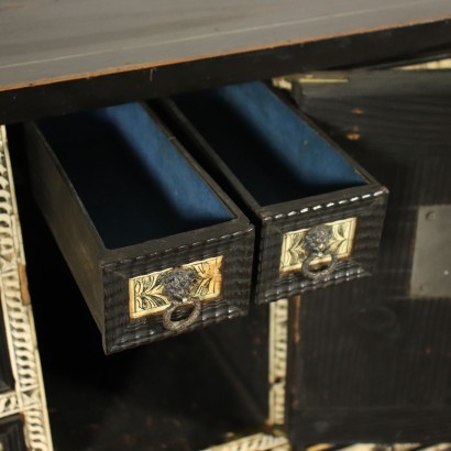 antiquariato, altri mobili, antiquariato altri mobili, altri mobili antichi, altri mobili antichi italiani, altri mobili di antiquariato, altri mobili neoclassici, altri mobili del 800,Stipo Ebano e Avorio