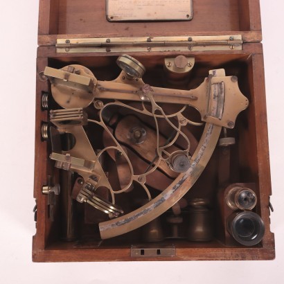 Sextant With Brass Frame Mahogany England 20th Century