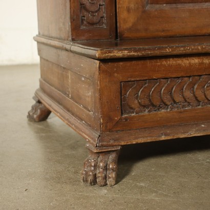 Kneeling Stool Walnut Poplar SIlver Fir Italy 17th Century