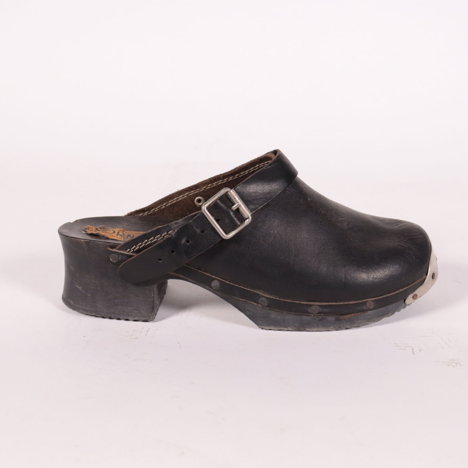 Vintage Fornarina clogs Number 38 Clothing House Linens Vintage dimanoinmano