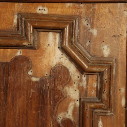 Antiquitäten, Kleiderschrank, Antiker Kleiderschrank, Antiker Kleiderschrank, Antiker italienischer Kleiderschrank, Antiker Kleiderschrank, neoklassizistischer Kleiderschrank, Kleiderschrank aus dem 19. Jahrhundert, Großer Piacentino Barock Kleiderschrank