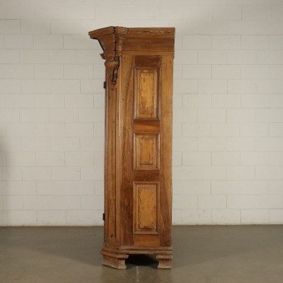 Antiquitäten, Kleiderschrank, Antiker Kleiderschrank, Antiker Kleiderschrank, Antiker italienischer Kleiderschrank, Antiker Kleiderschrank, neoklassizistischer Kleiderschrank, Kleiderschrank aus dem 19. Jahrhundert, Großer Piacentino Barock Kleiderschrank