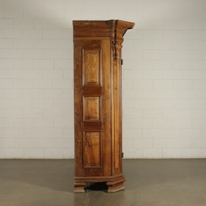 Antiquitäten, Kleiderschrank, Antiker Kleiderschrank, Antiker Kleiderschrank, Antiker italienischer Kleiderschrank, Antiker Kleiderschrank, neoklassizistischer Kleiderschrank, Kleiderschrank aus dem 19. Jahrhundert, Großer Piacentino Barock Kleiderschrank