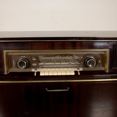 modernariato, modernariato di design, elettronica, elettronica modernariato, elettronica di modernariato, elettronica italiana, elettronica vintage, elettronica anni '60, elettronica design anni 60,Radio Anni 60,Mobile Radio Vintage Anni 60