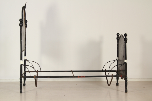 Eisen Bett Im Holz Effekt Mobili In Stile Bottega Del 900