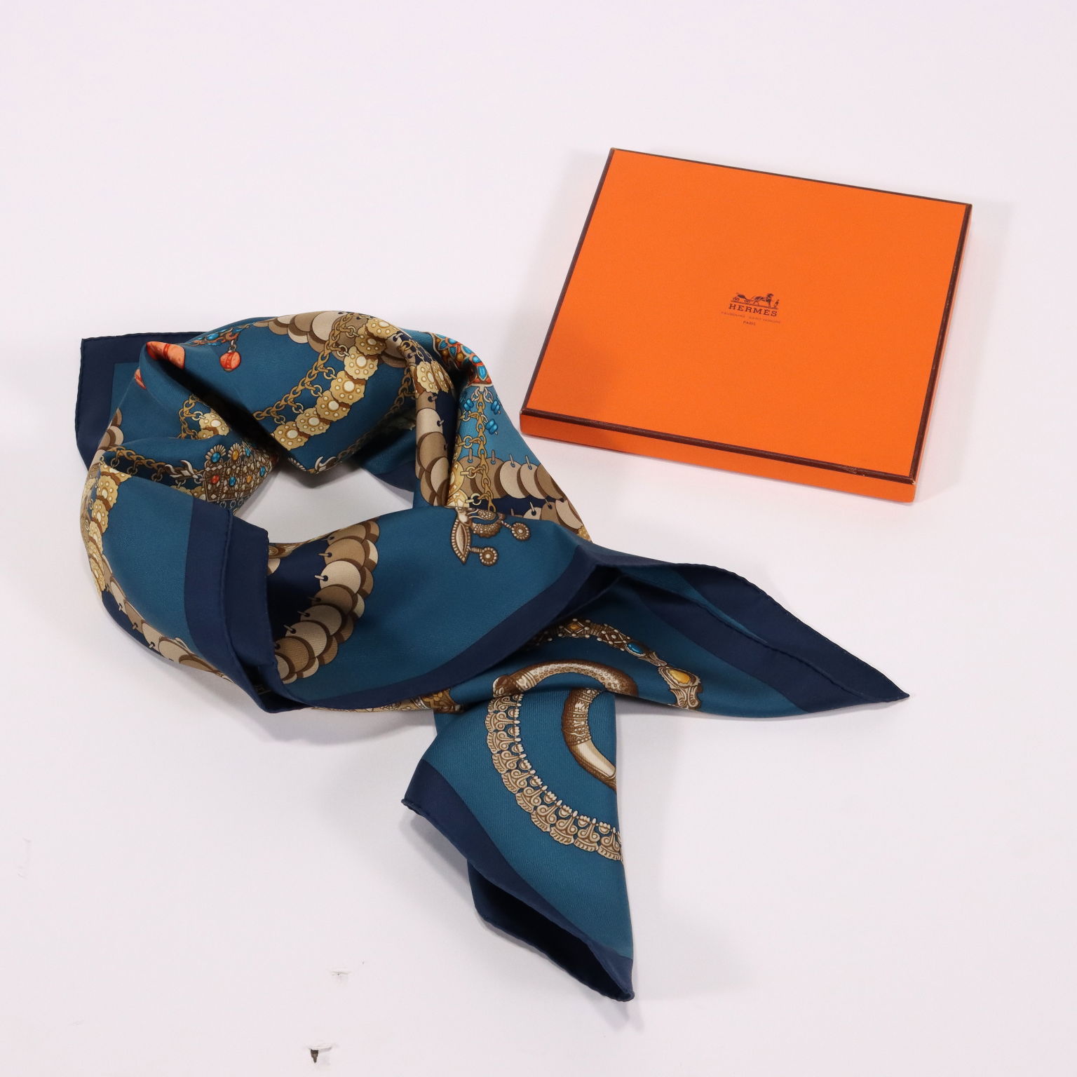Foulard femme hermes sales