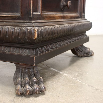 Sideboard Neo-Renaissance Style Walnut Oak Italy '900