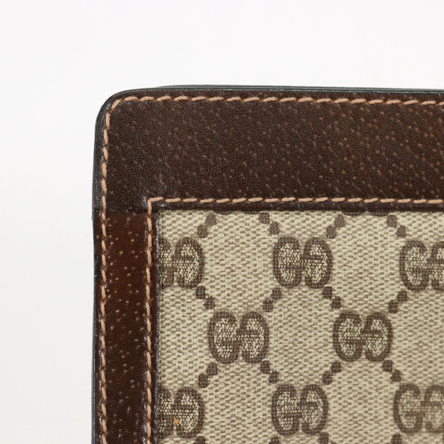 Vintage gucci parfums clutch cheap