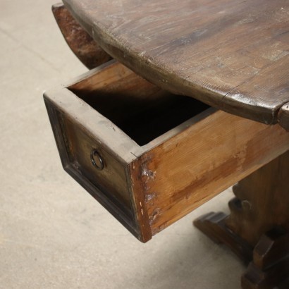 Table with Flaps Chestnut Italy XX Century.