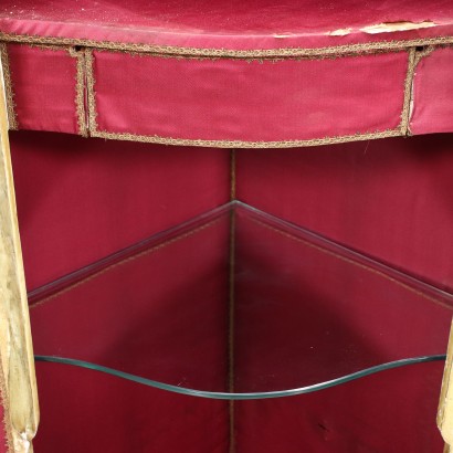 Pareja de armarios esquineros de estilo barroco