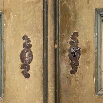 Piedmontese Wardrobe Lacquered Wood - Italy XVIII Century