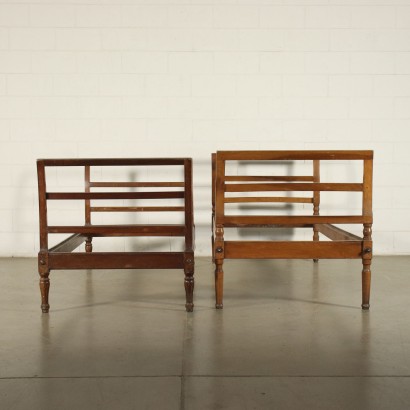 Pair of Directoire Beds Walnut Italy XVIII-XIX Century