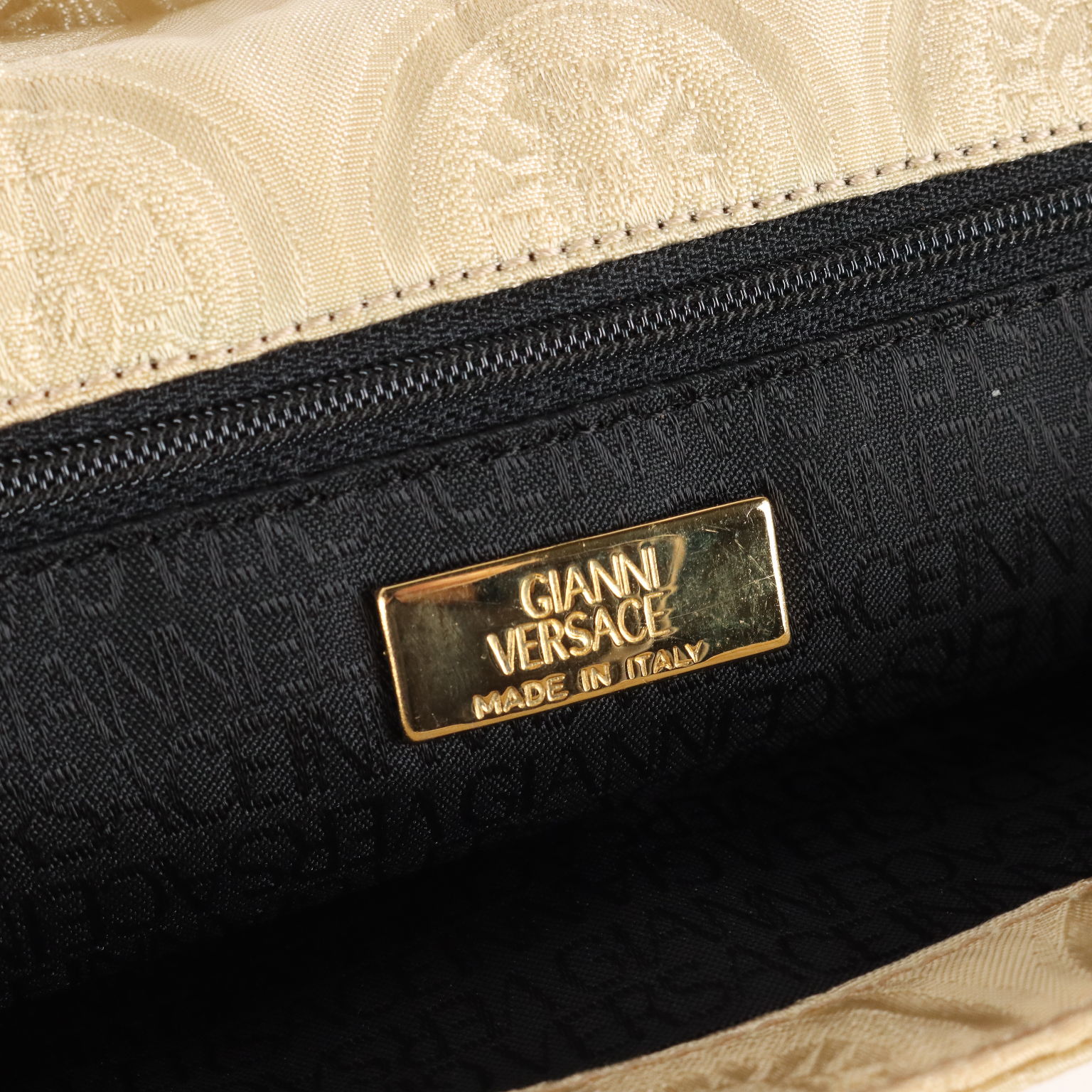 Borse deals versace scontate