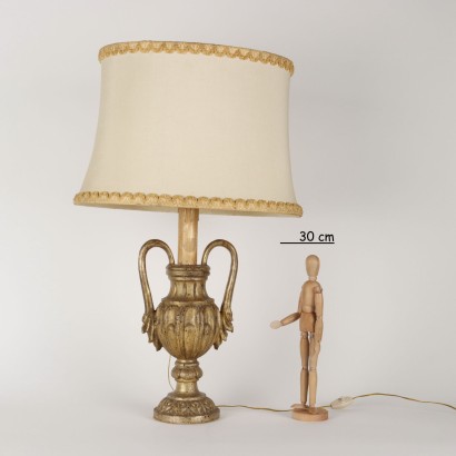 Décoration Néoclassique Transformée en Lampe - Italie XVIII Siècle