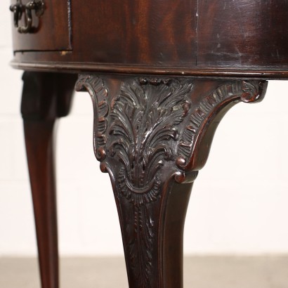 English Chippendale Style Desk Mahogany - United Kingdom XIX Century