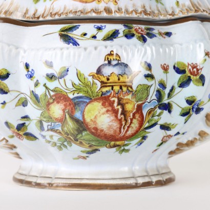 Soup Tureen Majolica - Italy XX Century