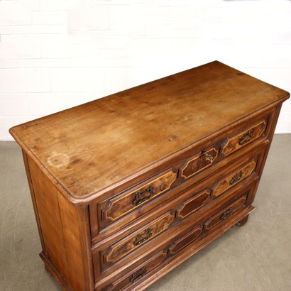 Baroque Chest of Drawers Walnut - Italy XVII-XVIII Century