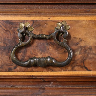 Baroque Chest of Drawers Walnut - Italy XVII-XVIII Century