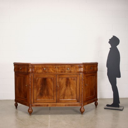 Louis Philippe Sideboard Nussbaum Italien XIX Jhd