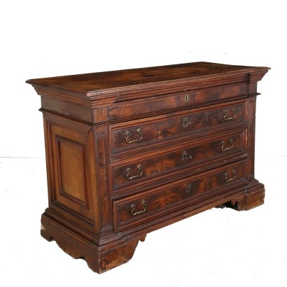 Baroque Chest of Drawers Walnut Italy XVII-XVIII Century