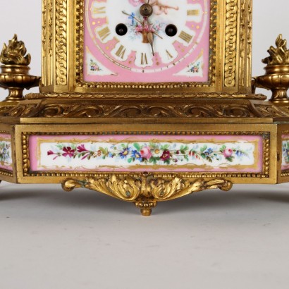 Table Clock Porcelain France XIX Century