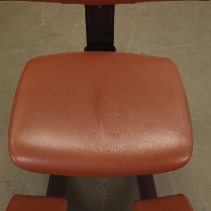 antiquité moderne, design moderne, chaise, chaise moderne, chaise moderne, chaise italienne, chaise vintage, chaise des années 60, chaise design des années 60, chaise ergonomique Stokke Varier Thatsit
